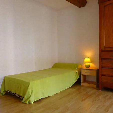 Maison Ancienne Entièrement Rénovée Pour 5 Personnes *